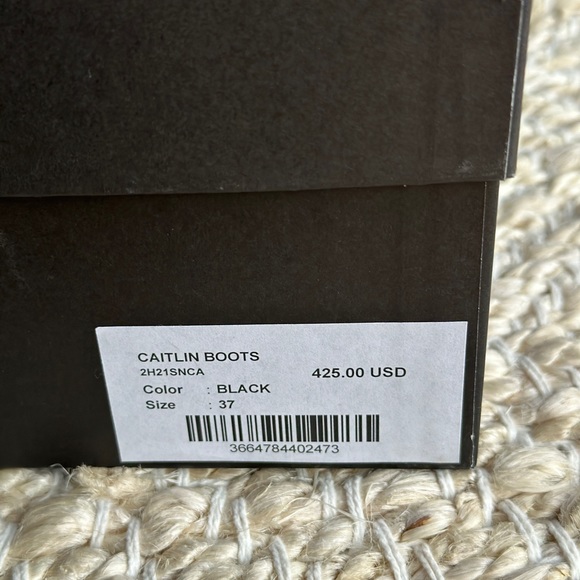 ba&sh Caitlin ankle booties in suede black. Size 37 - Picture 12 of 15